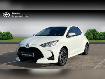 Used Toyota Yaris 2022 for sale - 76674985: Photo