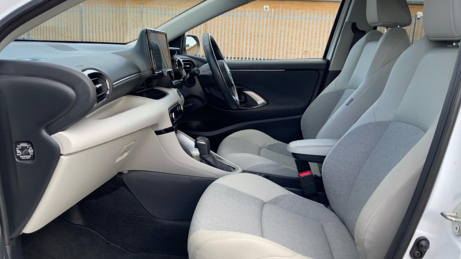 Used Toyota Yaris 2022 for sale - 76785352: Photo 10