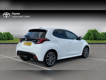 Used Toyota Yaris 2022 for sale - 76785352: Photo