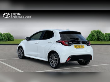 Used Toyota Yaris 2022 for sale - 76785352: Photo