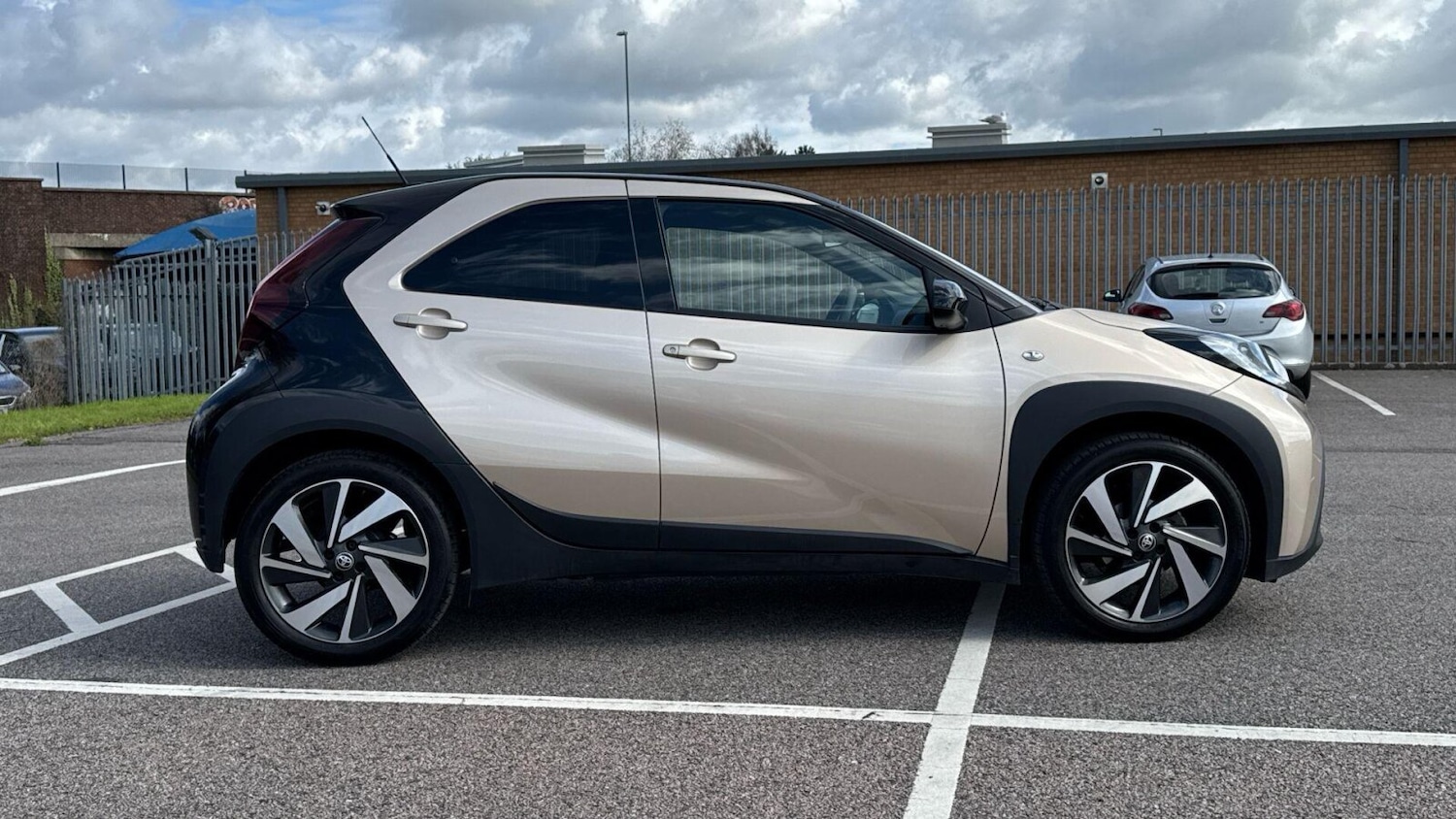 Used Toyota Aygo X 2024 for sale - 78144661: Photo 12