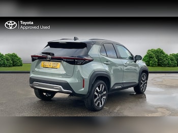 Used Toyota Yaris Cross 2024 for sale - 77798658: Photo