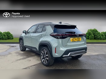 Used Toyota Yaris Cross 2024 for sale - 77798658: Photo