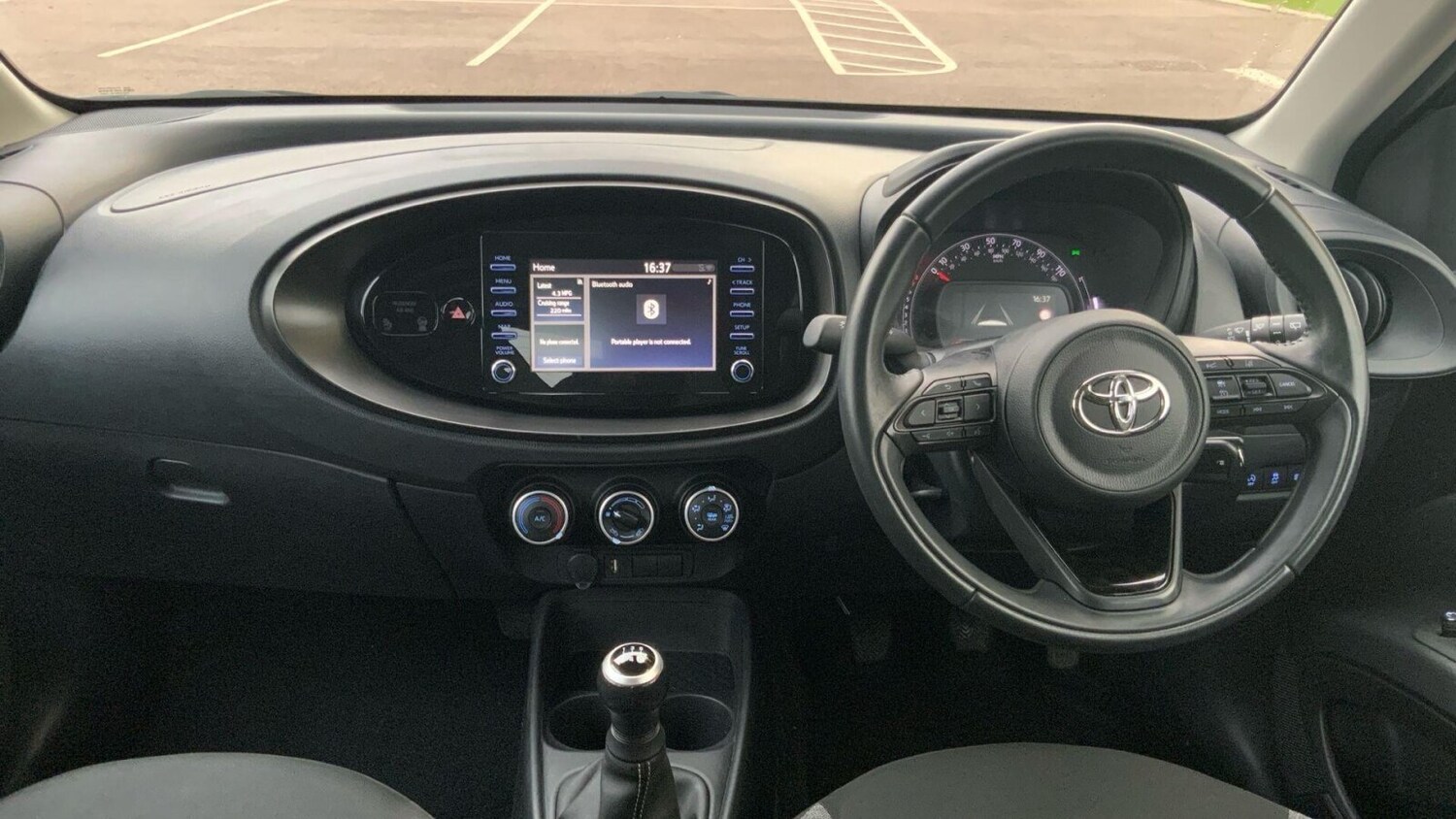 Used Toyota Aygo X 2023 for sale - 76676608: Photo 12