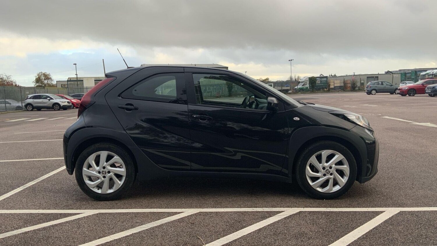 Used Toyota Aygo X 2023 for sale - 76676608: Photo 8