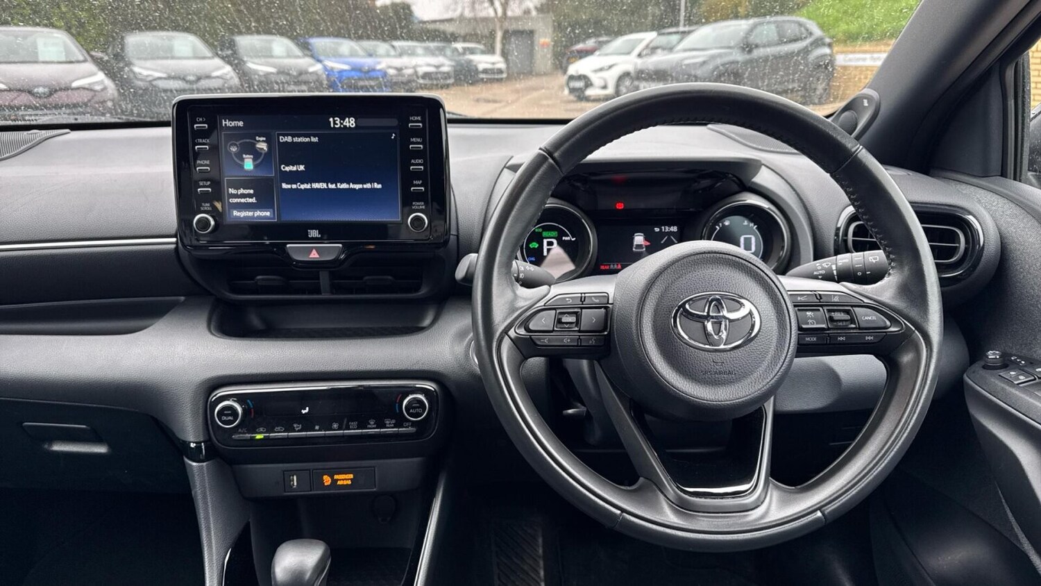 Used Toyota Yaris 2021 for sale - 77982944: Photo 5