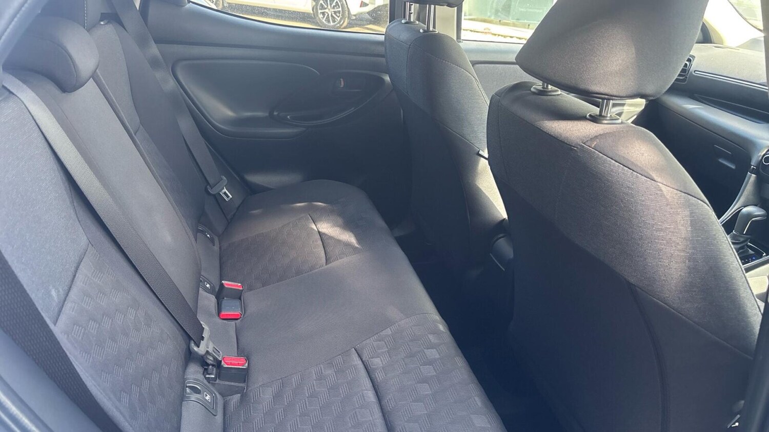 Used Toyota Yaris 2024 for sale - 76677406: Photo 12