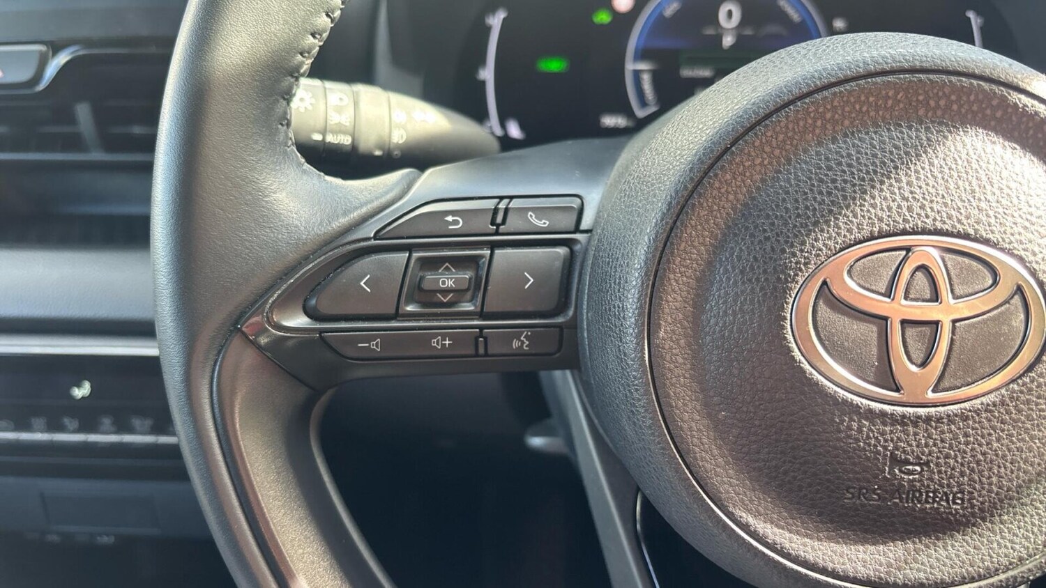 Used Toyota Yaris 2024 for sale - 76677406: Photo 24