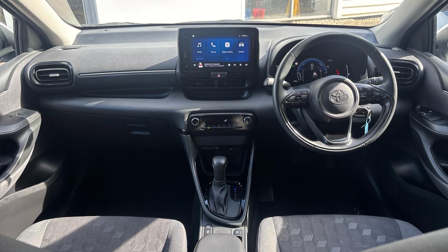 Used Toyota Yaris 2024 for sale - 76677406: Photo 5