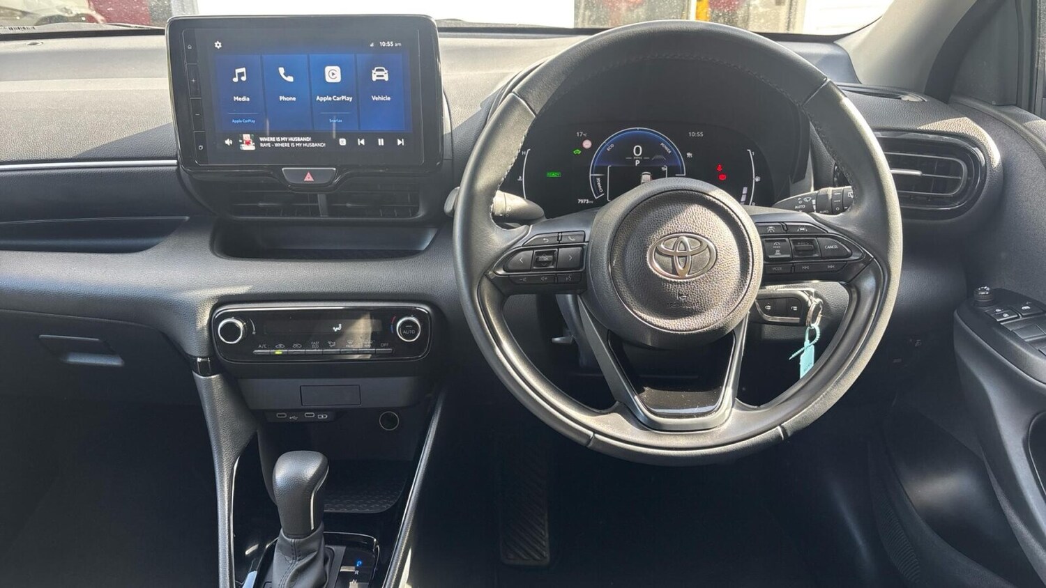 Used Toyota Yaris 2024 for sale - 76677406: Photo 6