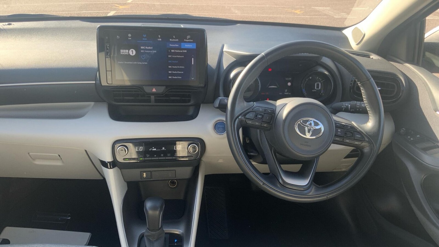 Used Toyota Yaris 2022 for sale - 76674622: Photo 5