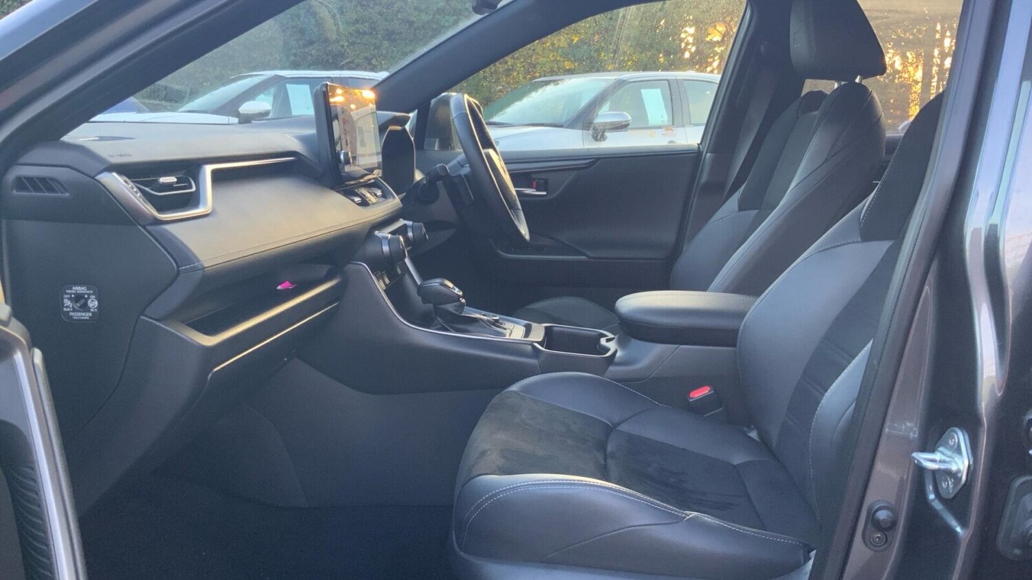 Used Toyota RAV4 2023 for sale - 76675834: Photo 10