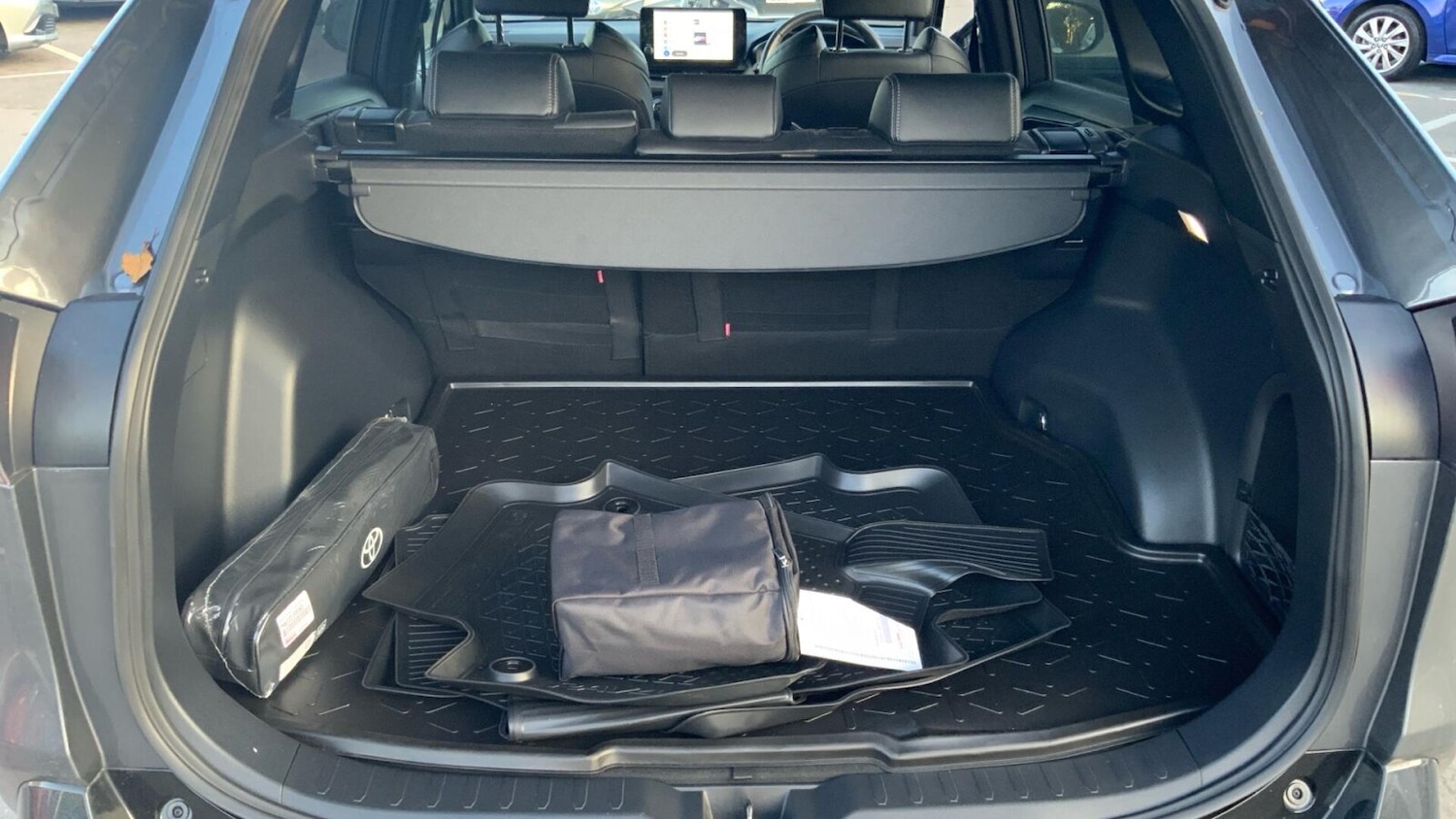 Used Toyota RAV4 2023 for sale - 76675834: Photo 14