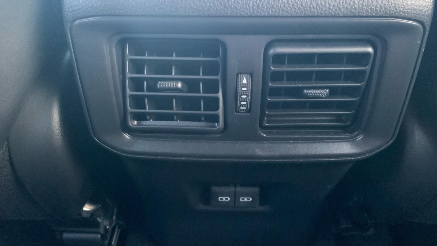 Used Toyota RAV4 2023 for sale - 76675834: Photo 20