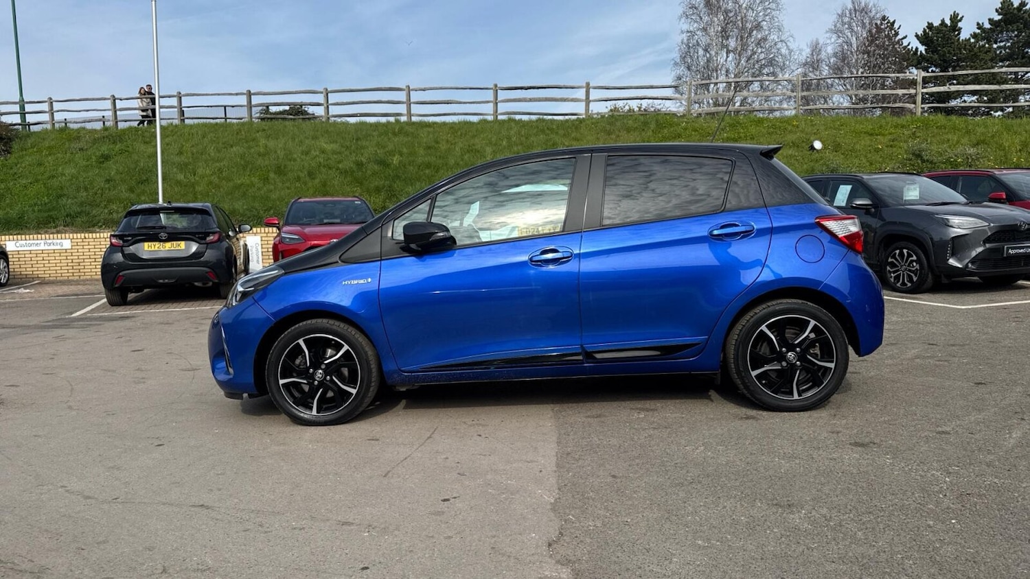 Used Toyota Yaris 2017 for sale - 78098838: Photo 18