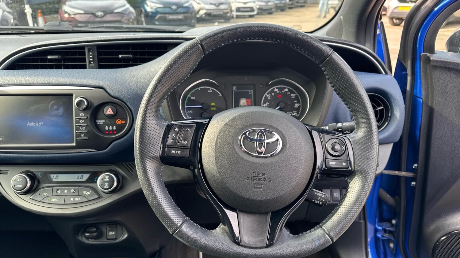 Used Toyota Yaris 2017 for sale - 78098838: Photo 6
