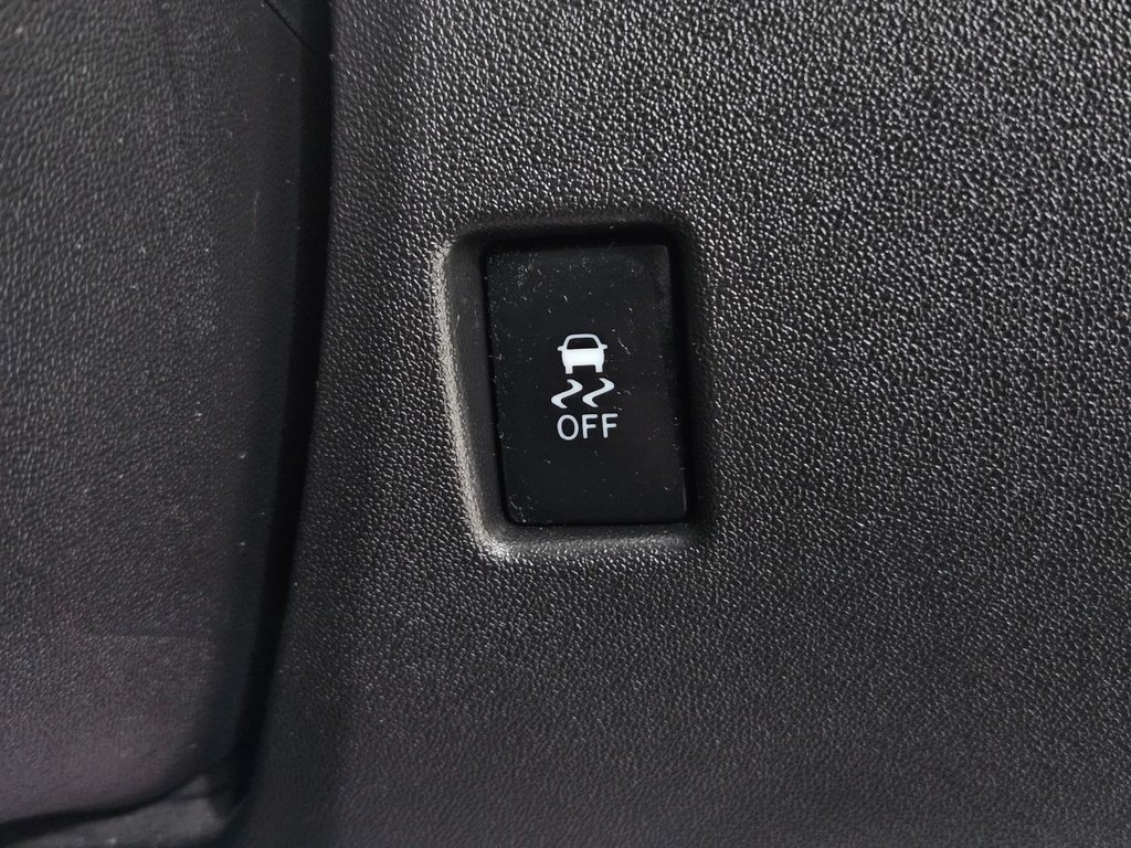 Used Peugeot 108 2016 for sale - 76698550: Photo 32