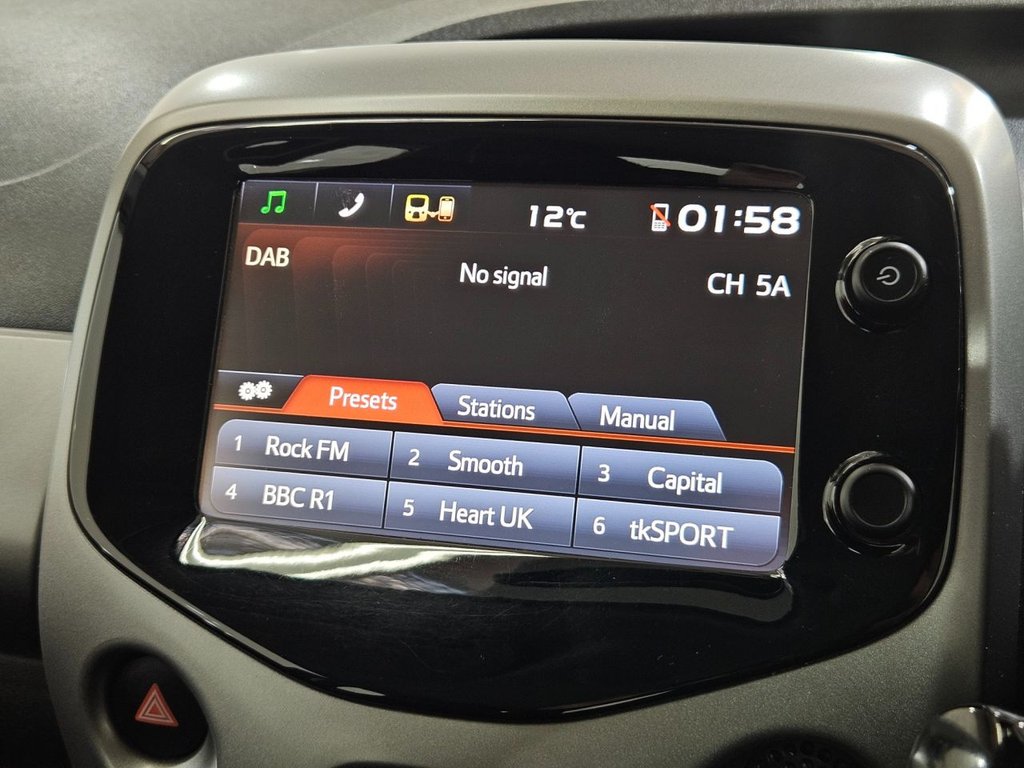 Used Peugeot 108 2016 for sale - 76698550: Photo 43