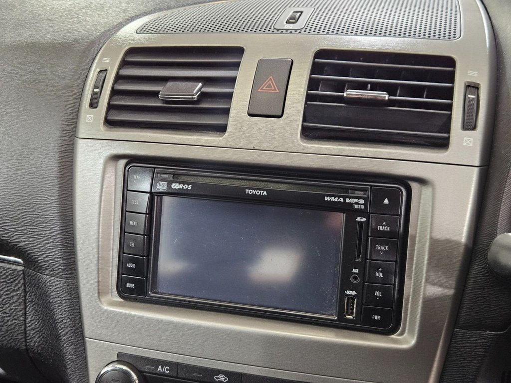 Used Toyota Avensis 2010 for sale - 77765450: Photo 34