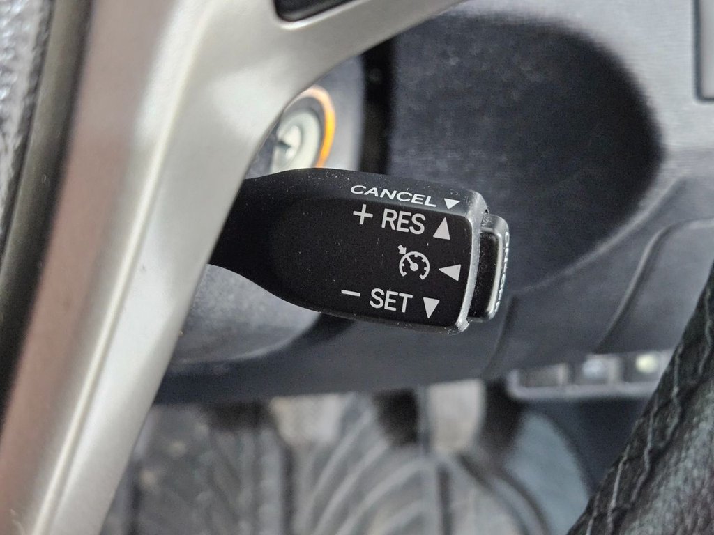 Used Toyota Avensis 2010 for sale - 77765450: Photo 37