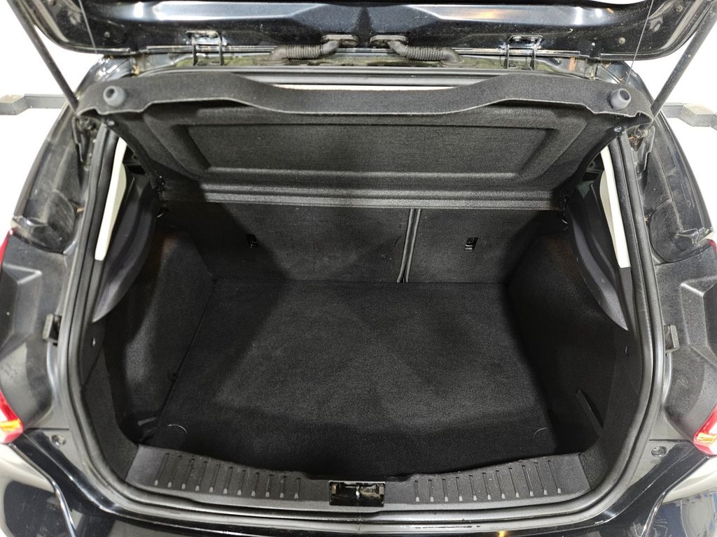 Used Ford Focus 2012 for sale - 77557971: Photo 19