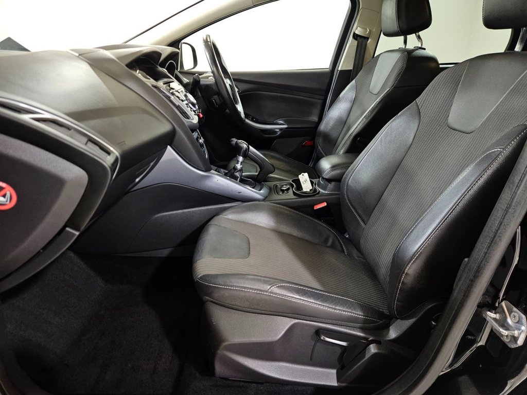 Used Ford Focus 2012 for sale - 77557971: Photo 25