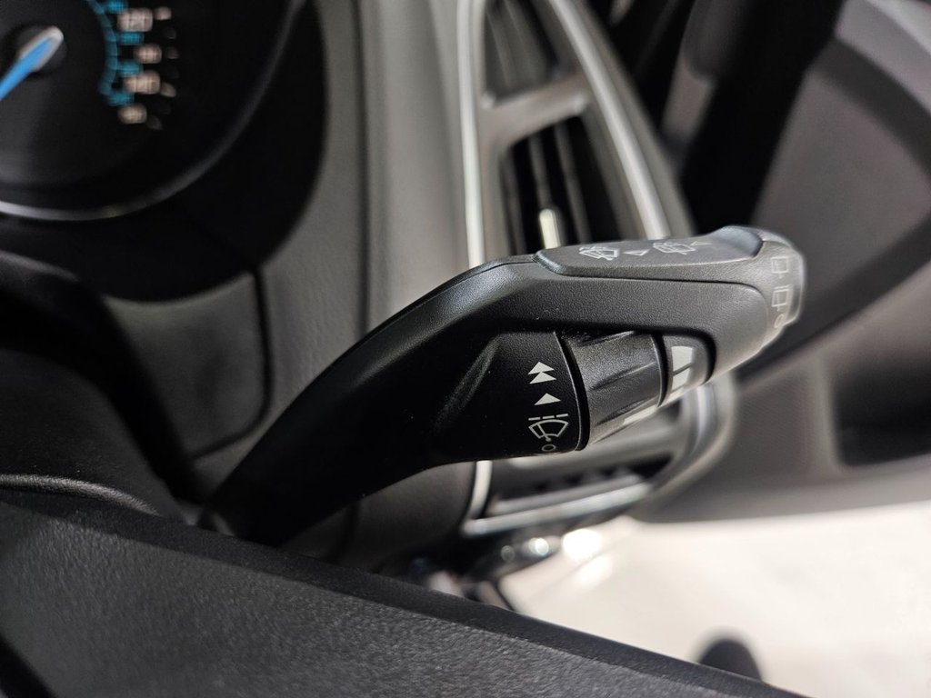 Used Ford Focus 2012 for sale - 77557971: Photo 47