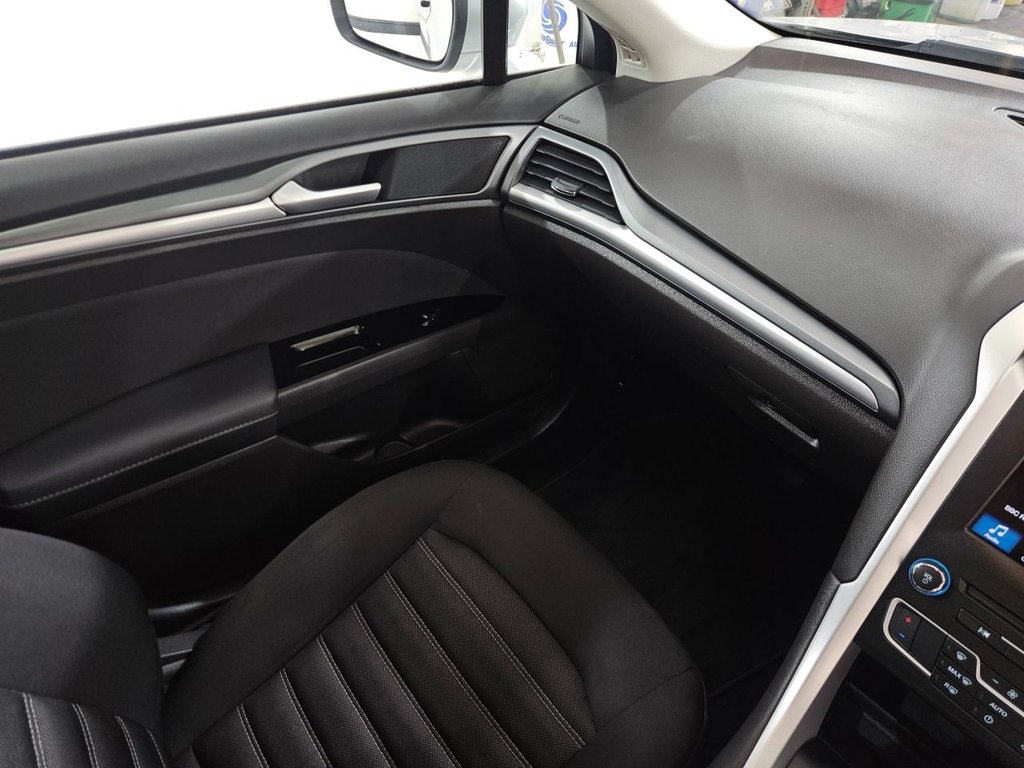 Used Ford Mondeo 2018 for sale - 76081178: Photo 31