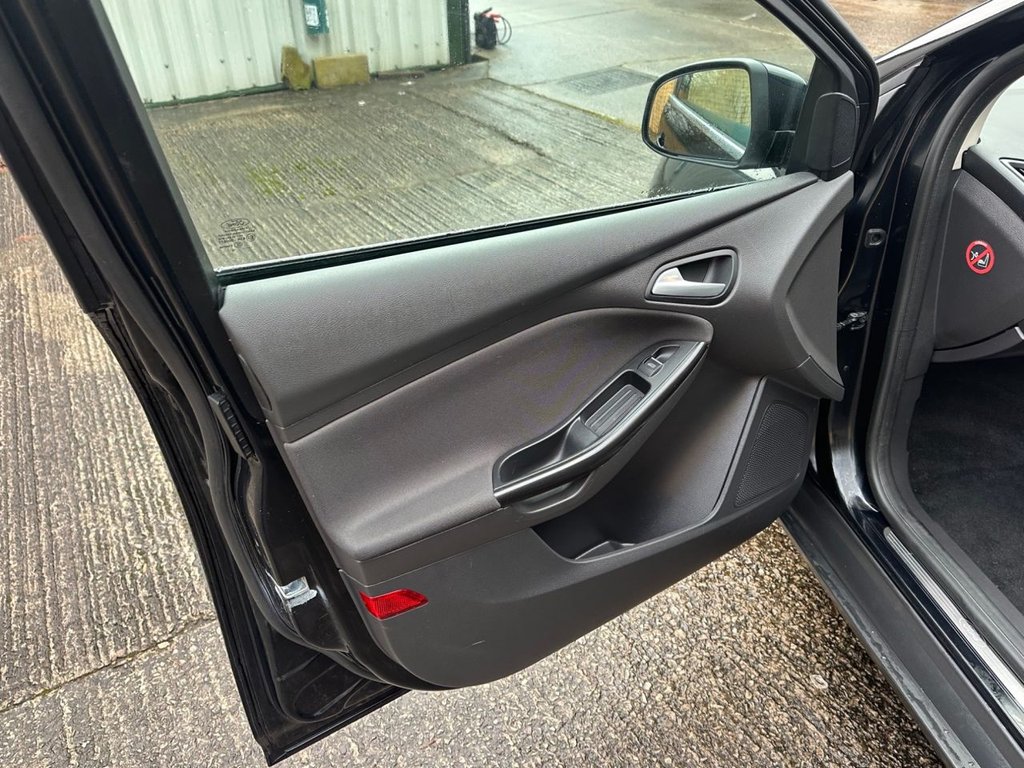 Used Ford Focus 2015 for sale - 77250497: Photo 25