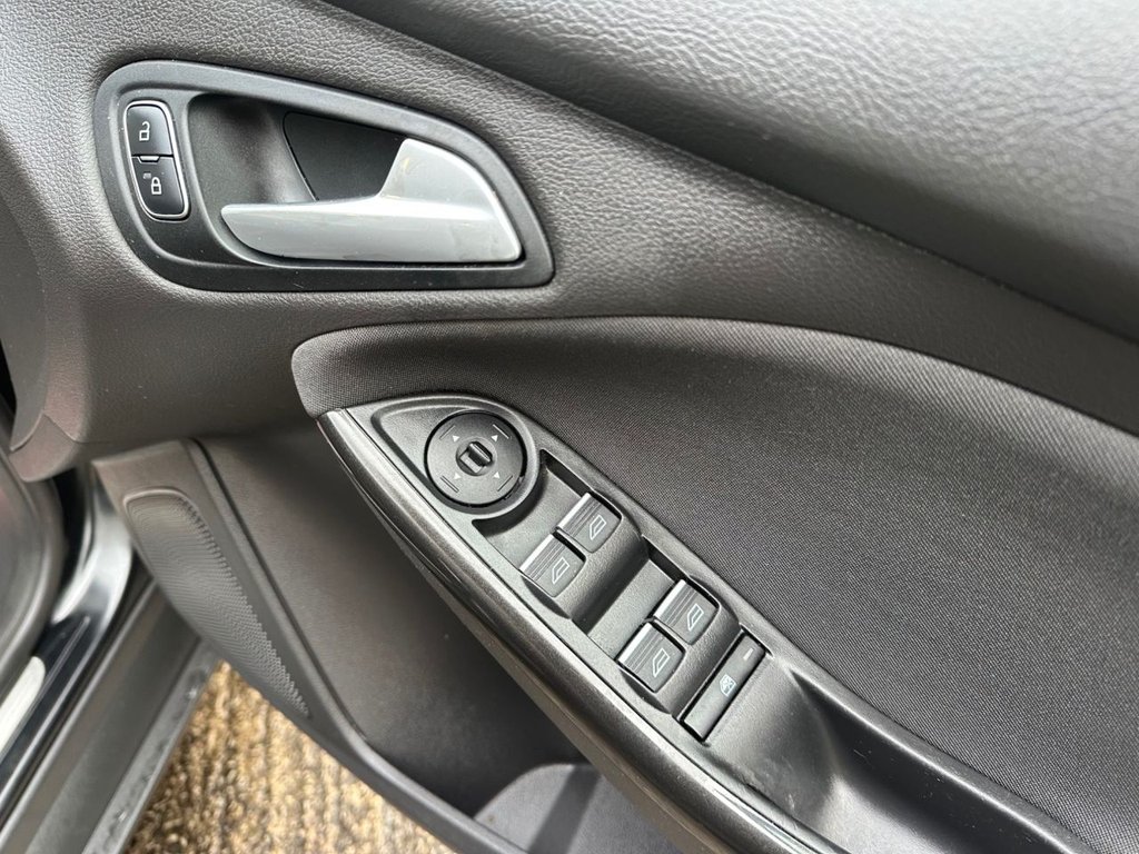 Used Ford Focus 2015 for sale - 77250497: Photo 34