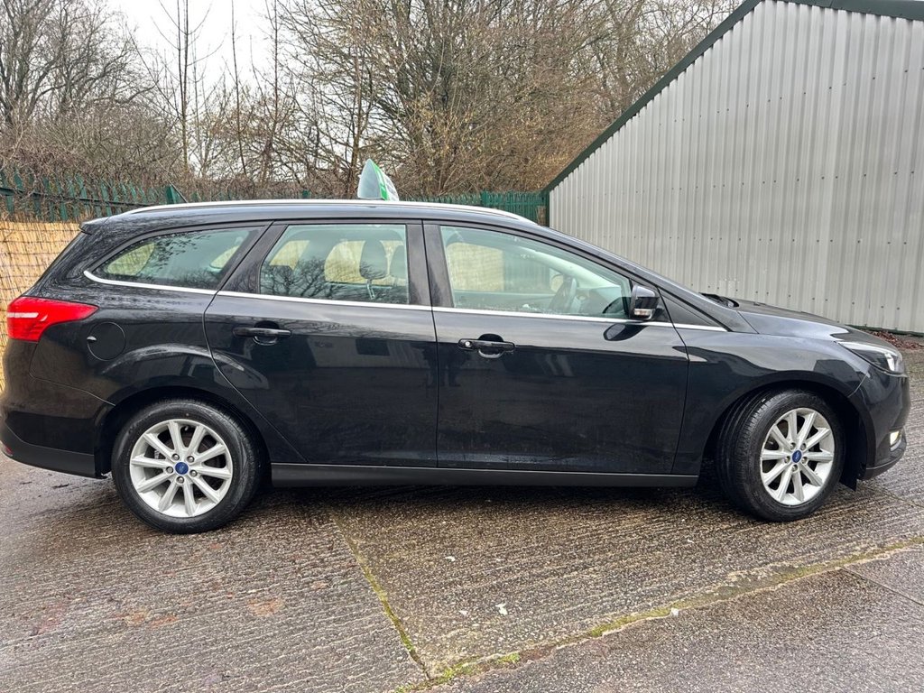 Used Ford Focus 2015 for sale - 77250497: Photo 9