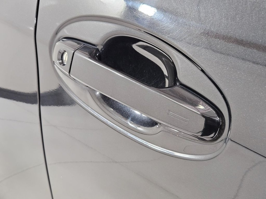 Used Toyota Yaris 2025 for sale - 77850046: Photo 48