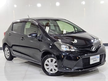 Used Toyota Yaris 2014 for sale - 77850046: Photo