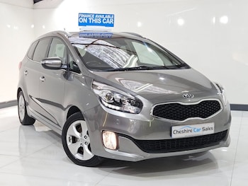 Used Kia Carens 2015 for sale - 75515703: Photo