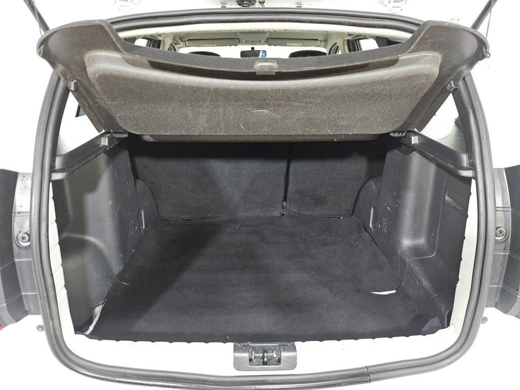 Used Dacia Duster 2017 for sale - 76986130: Photo 18