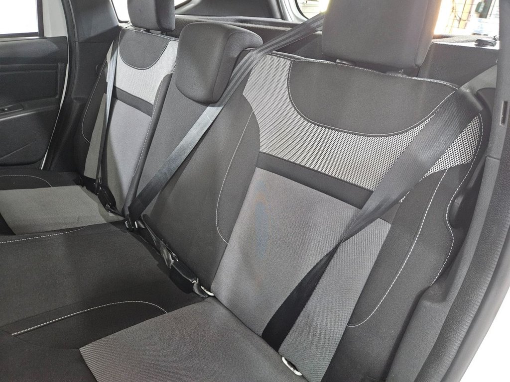 Used Dacia Duster 2017 for sale - 76986130: Photo 30