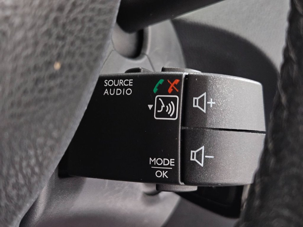 Used Dacia Duster 2017 for sale - 76986130: Photo 35