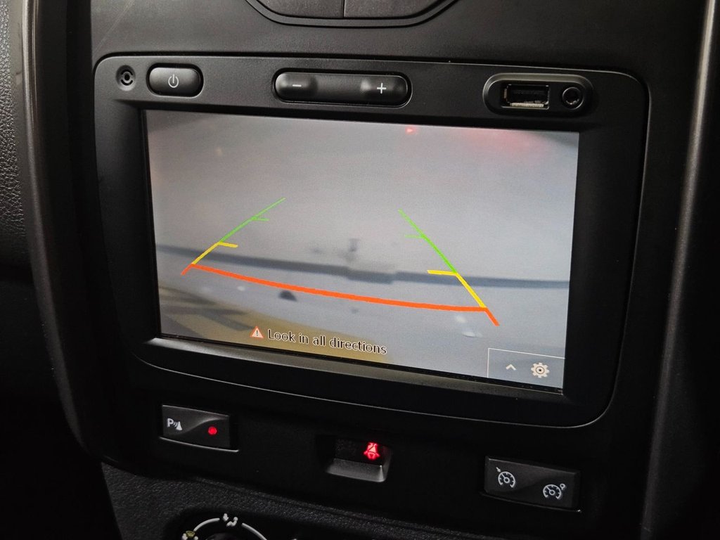 Used Dacia Duster 2017 for sale - 76986130: Photo 46