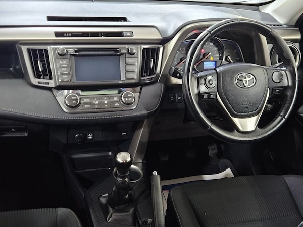 Used Toyota RAV4 2015 for sale - 76119122: Photo 22