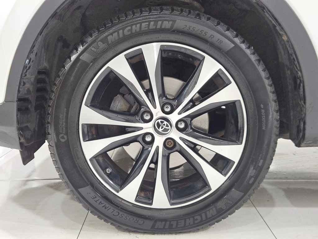 Used Toyota RAV4 2015 for sale - 76395984: Photo 13