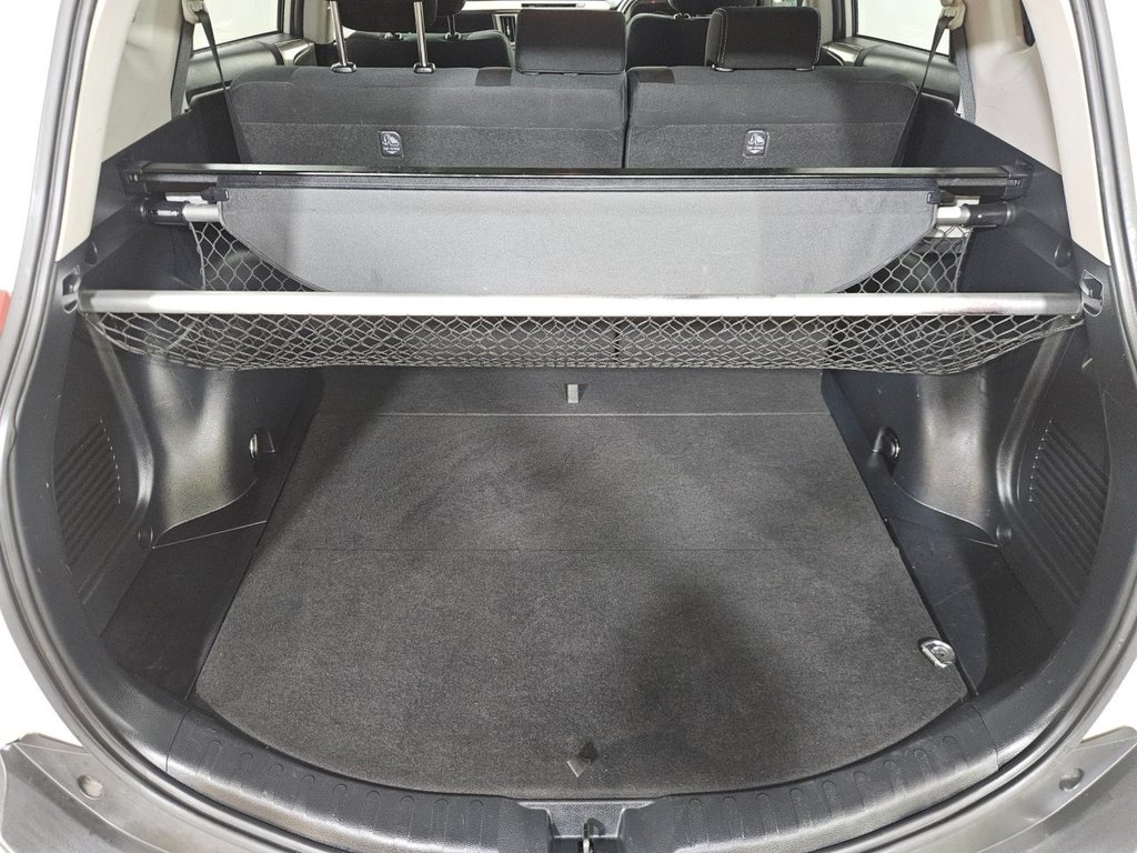 Used Toyota RAV4 2015 for sale - 76395984: Photo 17