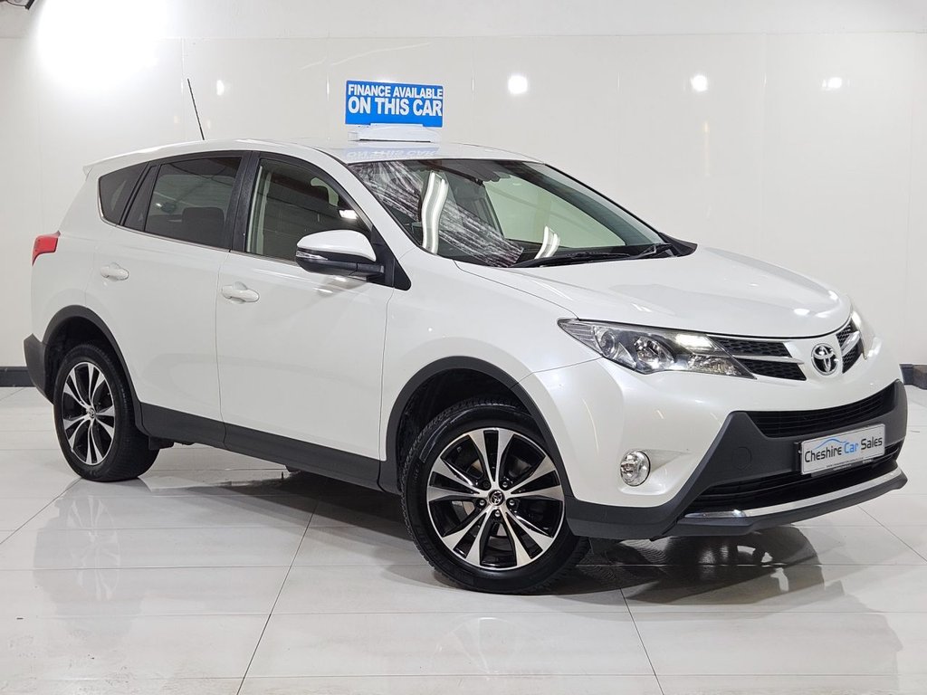 Used Toyota RAV4 2015 for sale - 76395984: Photo 4
