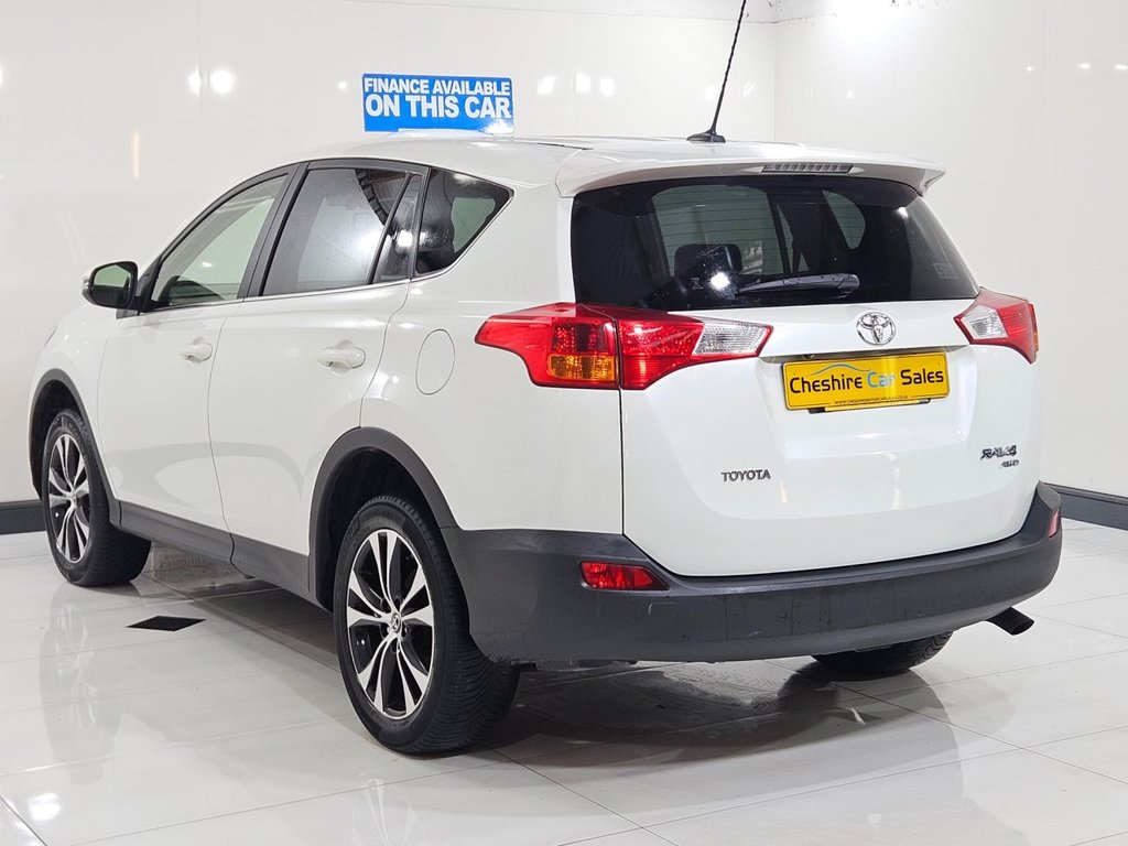 Used Toyota RAV4 2015 for sale - 76395984: Photo 9