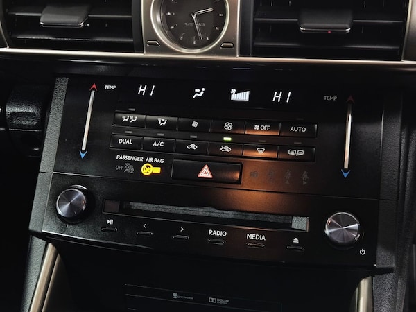 Used Lexus IS 2013 for sale - 76148190: Photo 39
