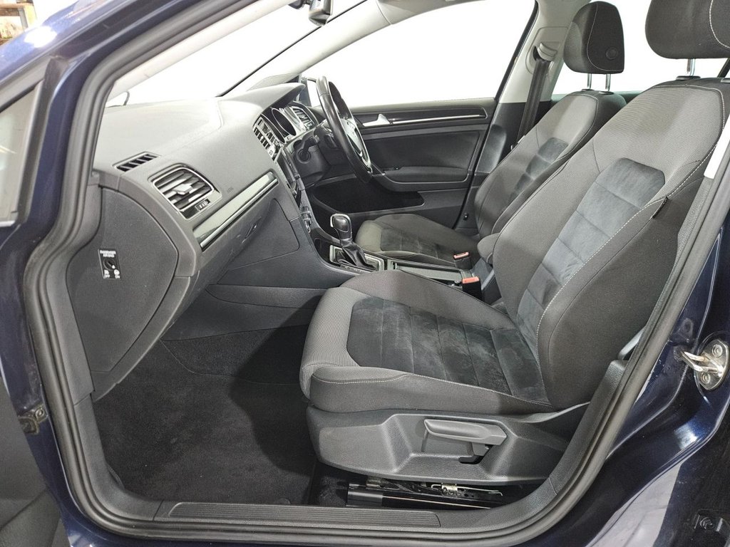 Used Volkswagen Golf 2015 for sale - 76724778: Photo 24