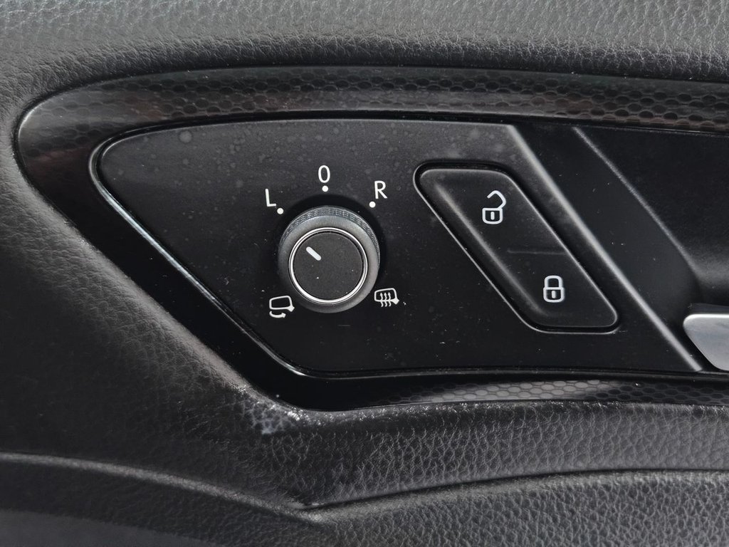 Used Volkswagen Golf 2015 for sale - 76724778: Photo 49