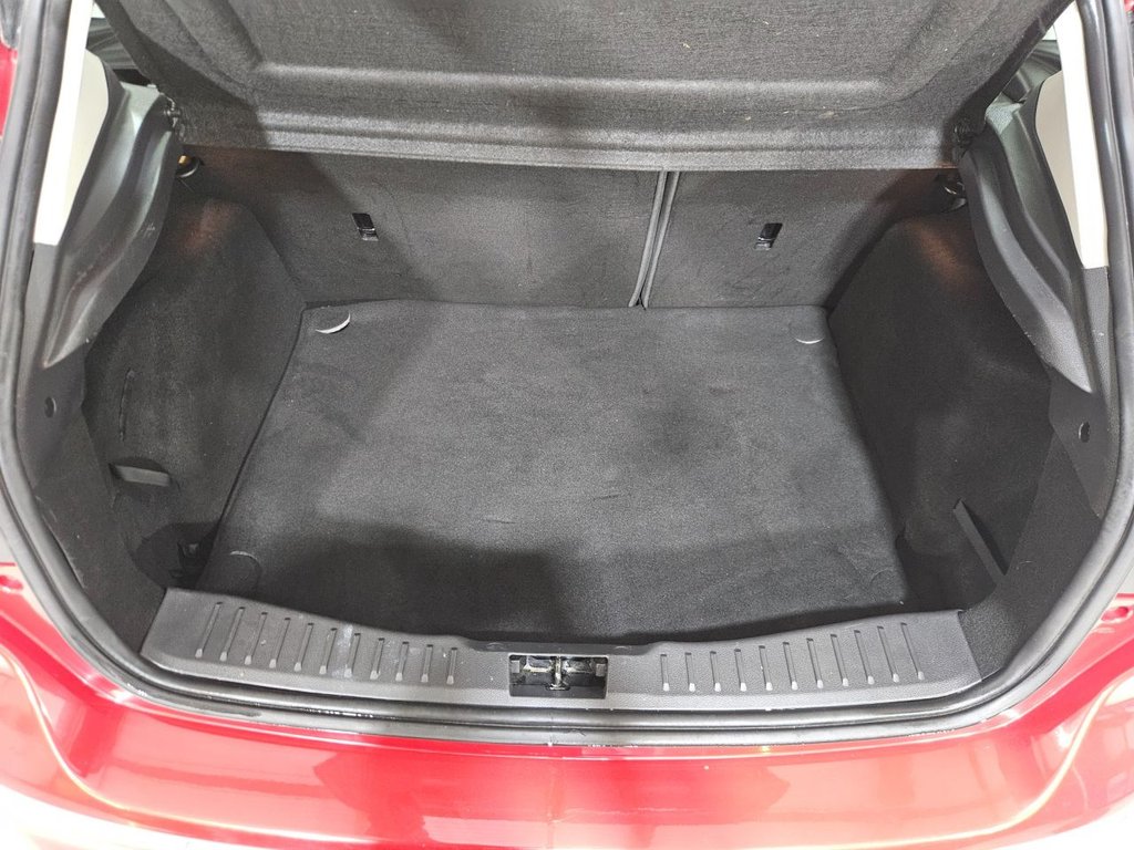 Used Ford Focus 2012 for sale - 76768075: Photo 18