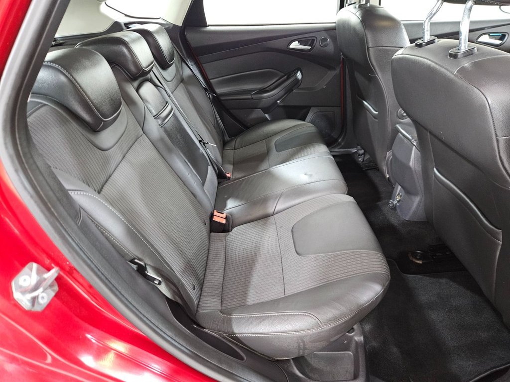 Used Ford Focus 2012 for sale - 76768075: Photo 29