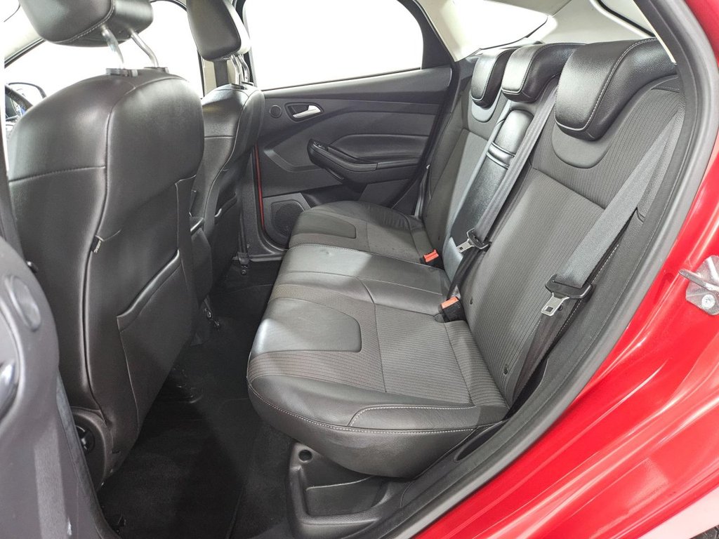 Used Ford Focus 2012 for sale - 76768075: Photo 30