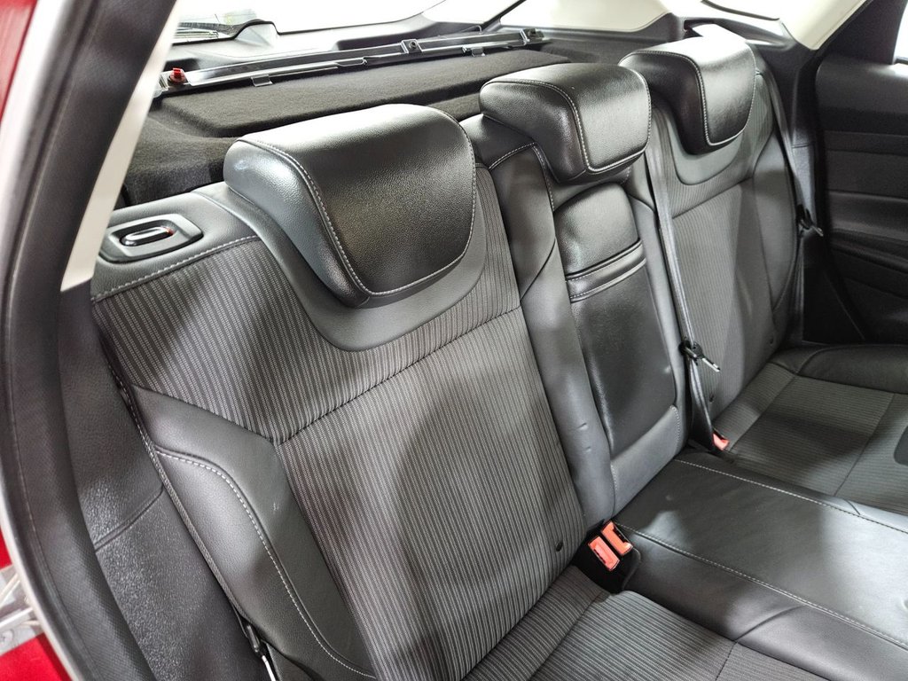 Used Ford Focus 2012 for sale - 76768075: Photo 32